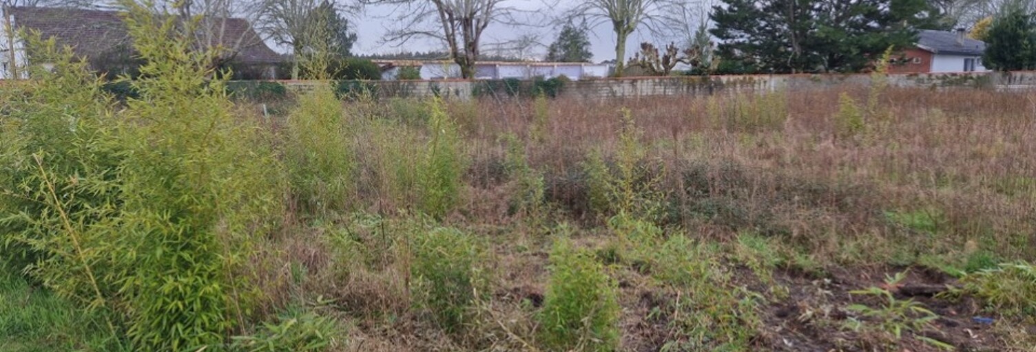 Terrain  822 m² à vendre à Lesperon (40260)