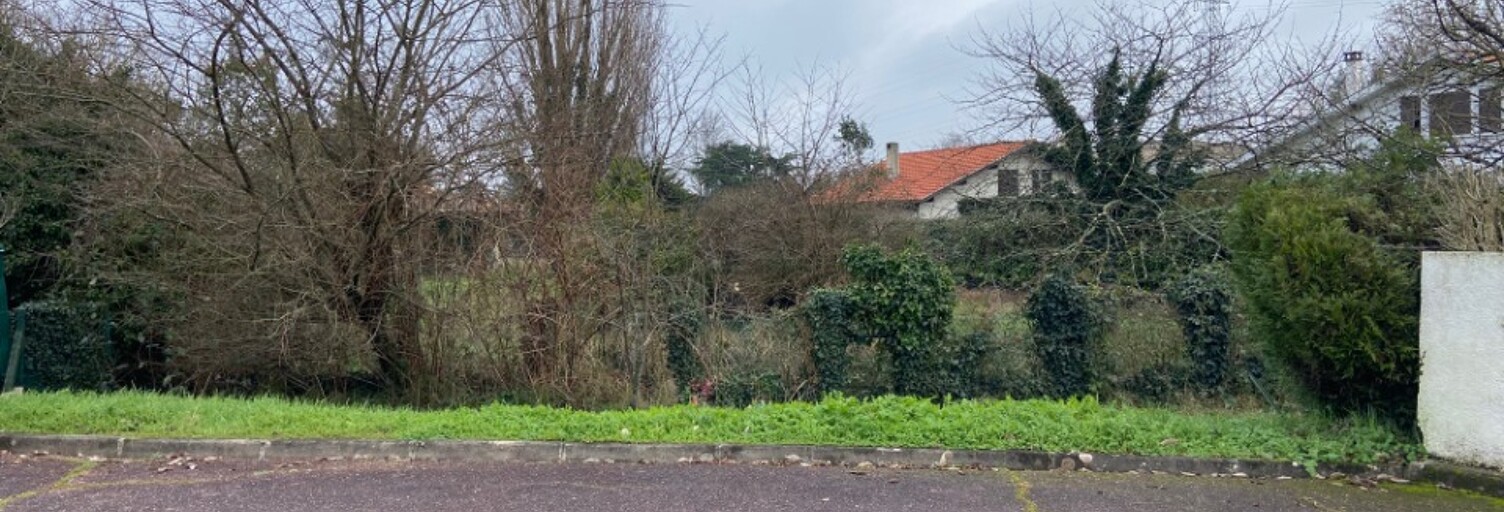 Terrain  634 m² à vendre à Dax (40100)