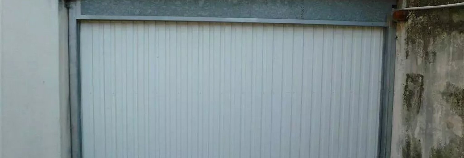 Garage   m² à louer à Nice (06000)