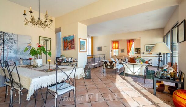 Villa / Maison 9 pièces  à vendre Marseille 7eme 13007