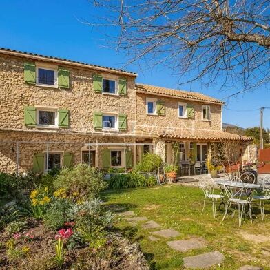 Maison 6 pièces 885000 €