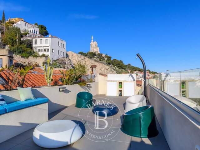 Duplex d’exception - 3 chambes - vue dégagée - toit-terrasse – G — photo du bien