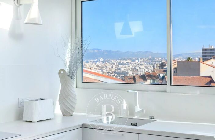 Duplex d’exception - 3 chambes - vue dégagée - toit-terrasse – G — photo 2