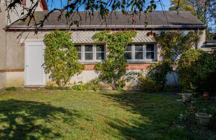 Maison et dépendance à vendre à SAINT CYR SUR LOIRE (37) — photo 2