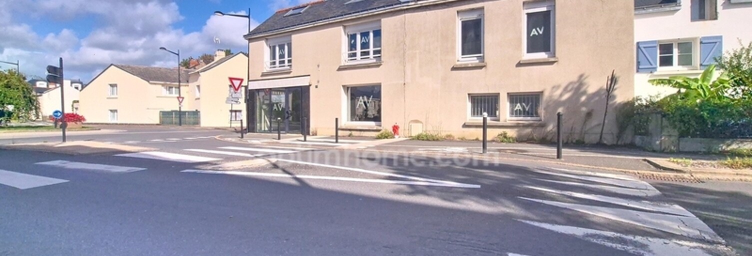 Immeuble  259 m² à vendre à Sautron (44880)