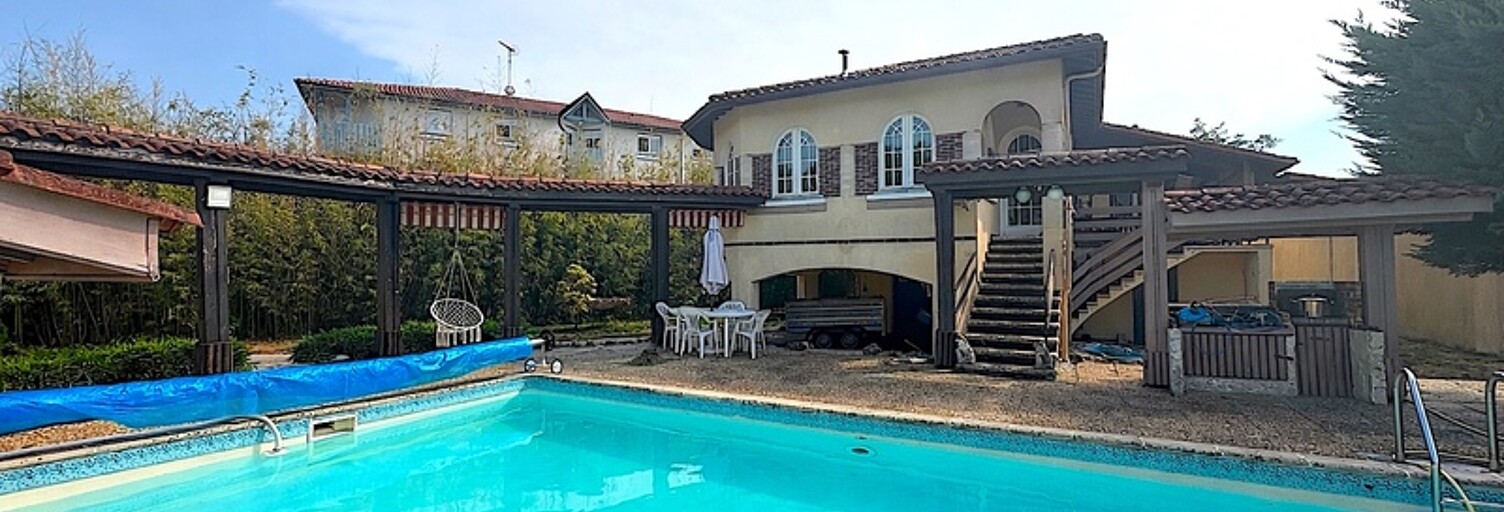 Maison 5 Pièces 254 m² à vendre à Aire-sur-l'Adour (40800)