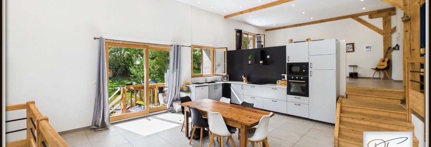 Maison 8 Pièces 252 m² à vendre à Villar-Saint-Pancrace (05100)