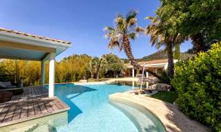 Maison 8 Pièces 271 m² à vendre à Saint-Mathieu-de-Tréviers (34270)