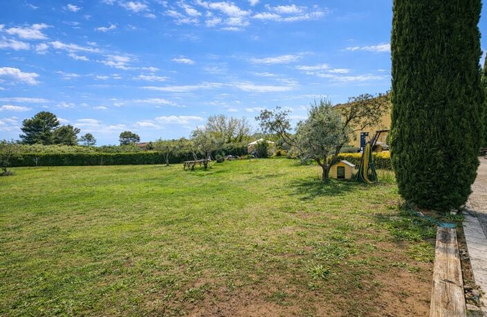 Maison à vendre 7 pièces TRANS EN PROVENCE (83) — photo 2