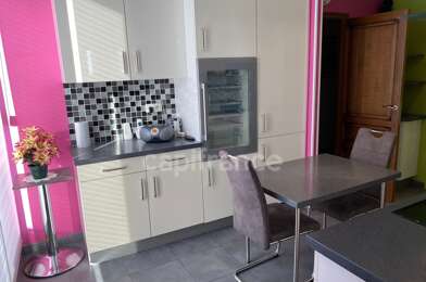 Appartement 5 pièces 270000 €
