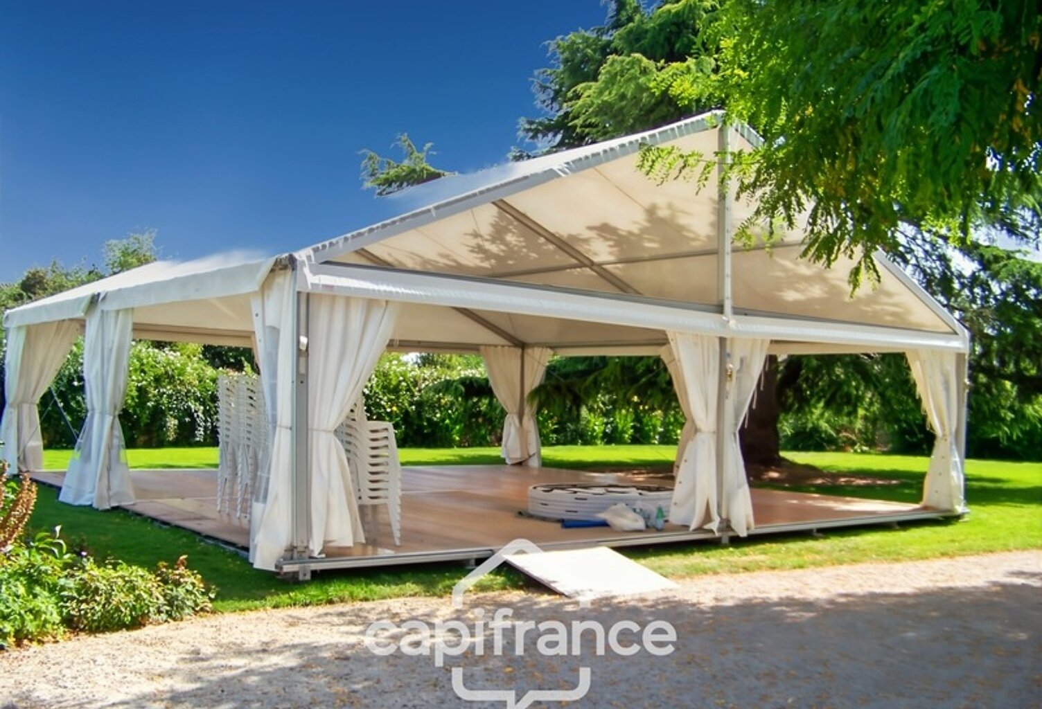 Fonds de commerce spécialisée dans la location et l’installation de structures événementielles– Lot-et-Garonne (47) — photo 1