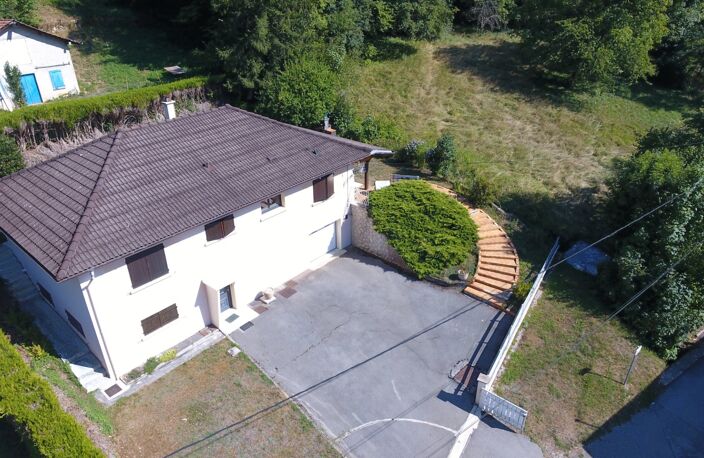 Maison à vendre 5 pièces de 135 m² sur terrain de 723 m² SAINT RAMBERT EN BUGEY (01) — photo 3