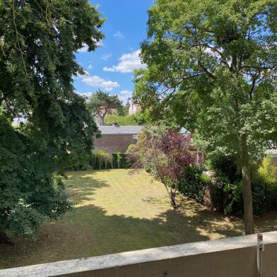 Appartement 4 pièces 1190 €