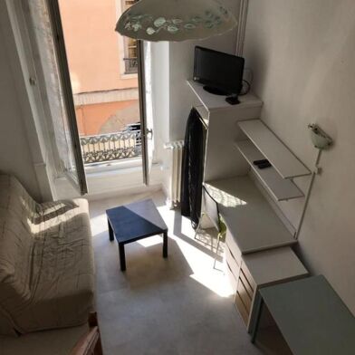 Appartement 1 pièces 770 €