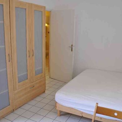 Appartement 1 pièces 880 €