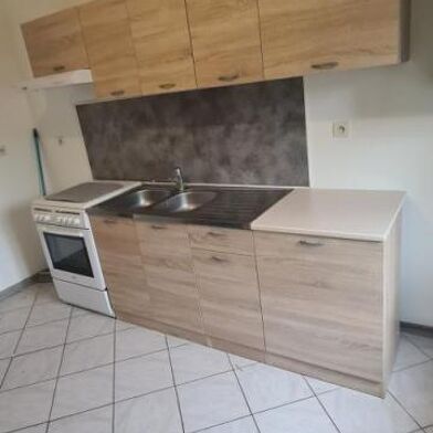 Maison 3 pièces 620 €