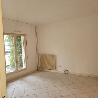 Appartement 1 pièces 790 €