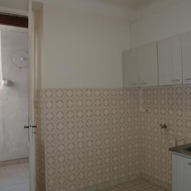 Appartement 3 pièces 853 €