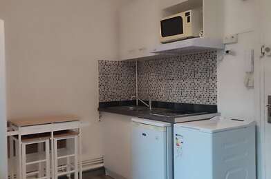 Appartement 1 pièces 630 €