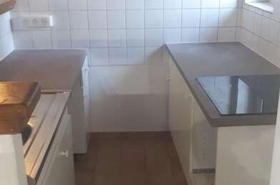 Appartement 2 pièces 830 €