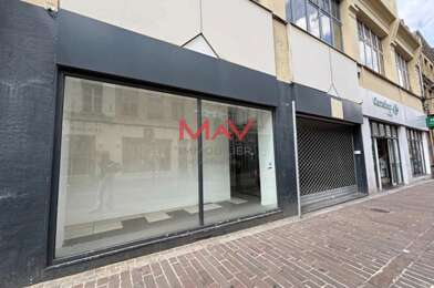 Commerce  3680 €