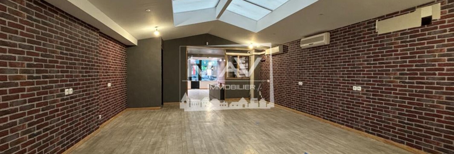 Commerce  117 m² à louer à Saint-Omer (62500)