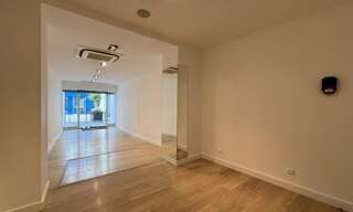 Commerce  90 m² à louer à Saint-Omer (62500)