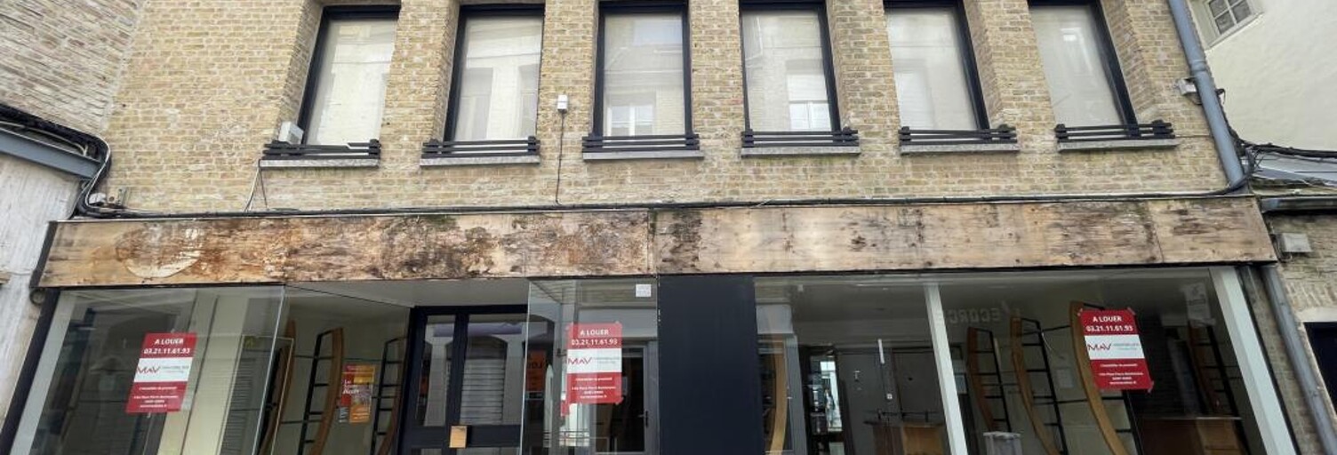 Commerce  101 m² à louer à Saint-Omer (62500)