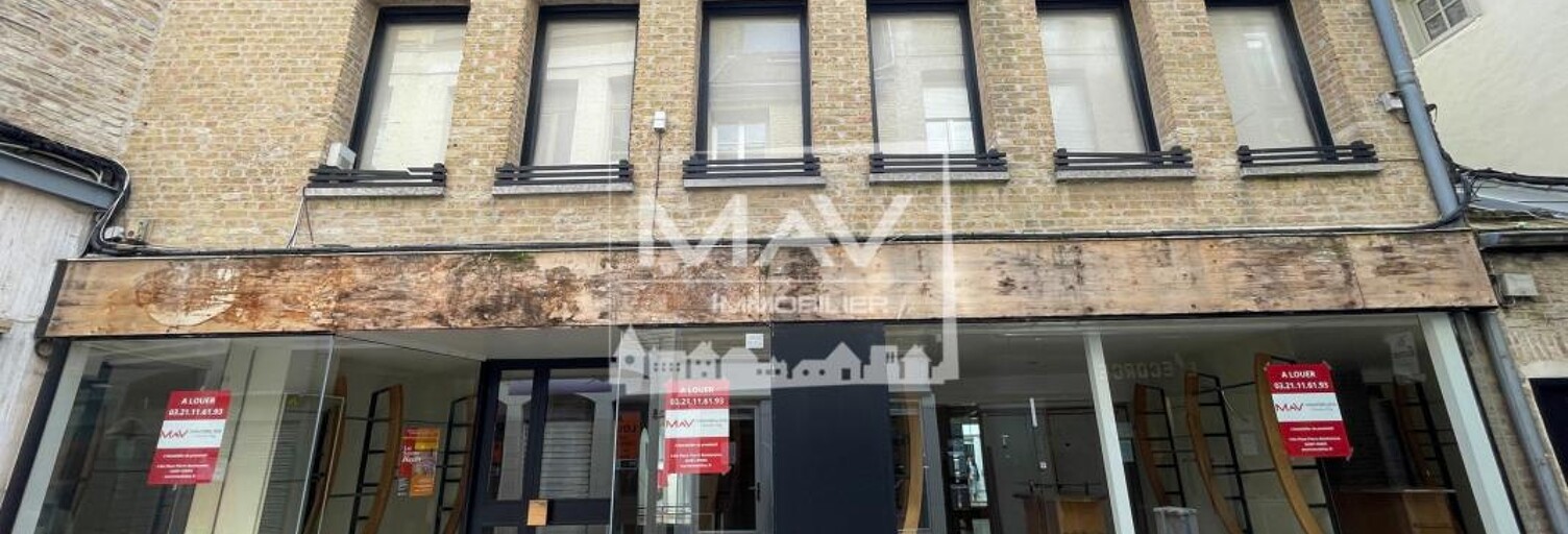 Commerce  101 m² à louer à Saint-Omer (62500)