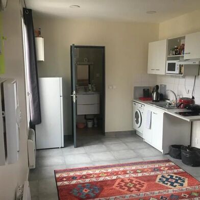 Appartement 1 pièces 750 €