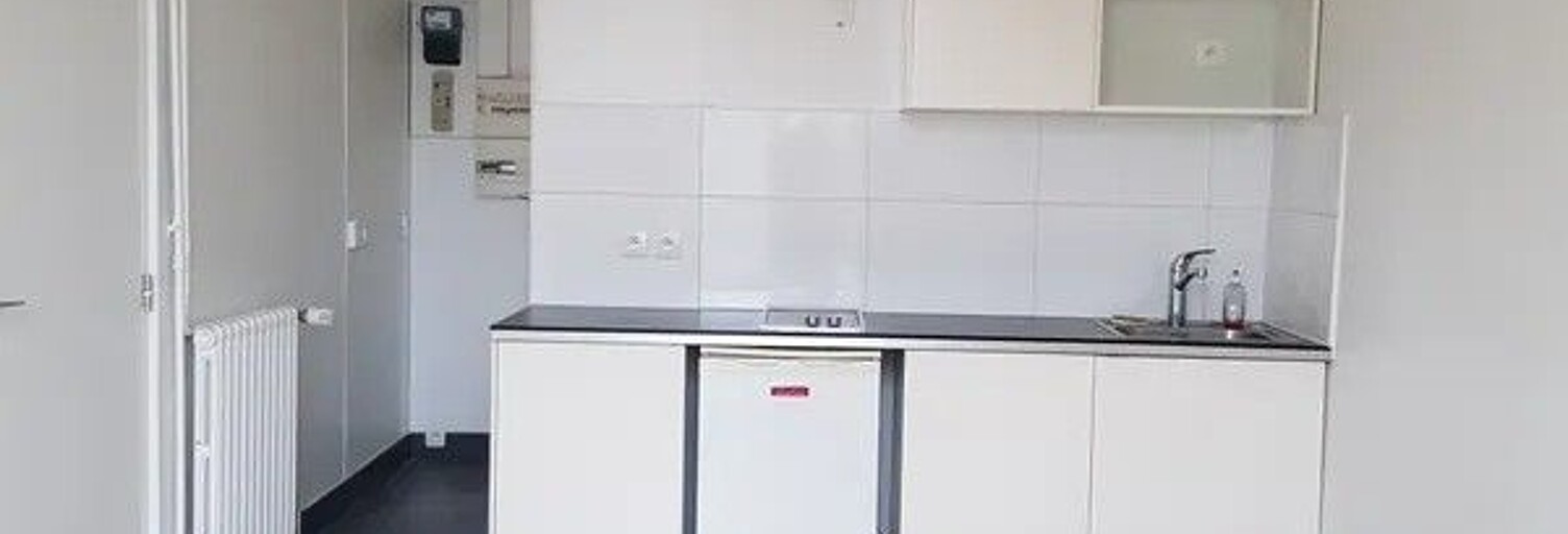 Appartement 1 Pièce 19 m² à louer à Paris 17 (75017)