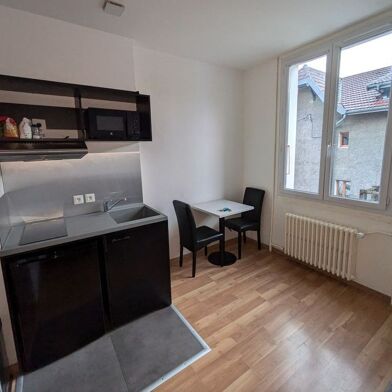 Appartement 1 pièces 731 €