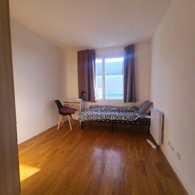 Appartement 4 pièces 630 €