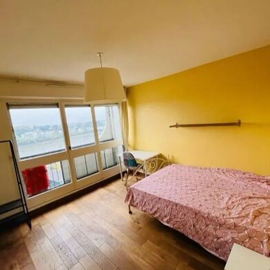 Appartement 1 pièces 530 €