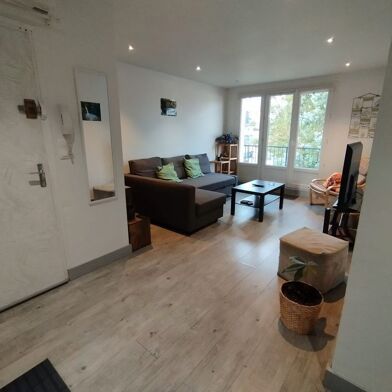 Appartement 2 pièces 780 €