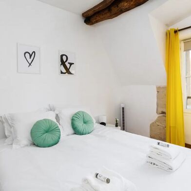 Appartement 2 pièces 1900 €