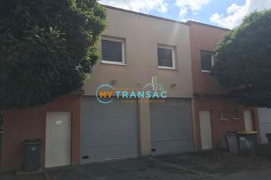 Local industriel  1376 €