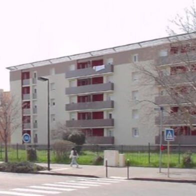 Appartement 3 pièces 636 €