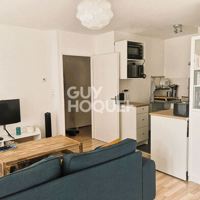 Appartement 2 pièces 700 €