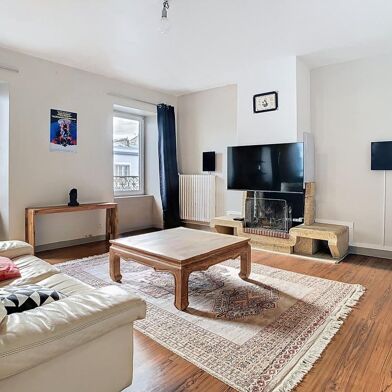 Appartement 3 pièces 780 €