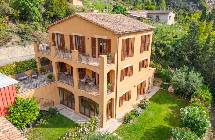 A vendre maison principale 120 m² + autre maison à terminer 230 m² à DRAP — photo 2