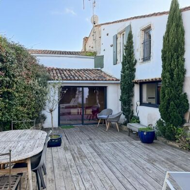 Maison 4 pièces 695000 €