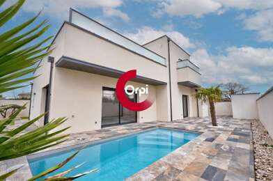 Maison 4 pièces 415000 €