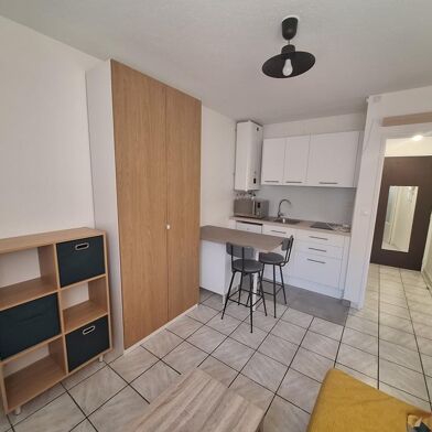 Appartement 1 pièces 493 €
