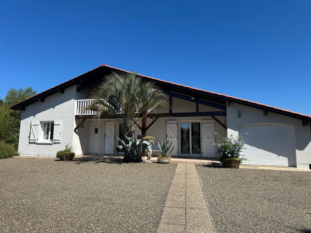 Villa / Maison  T5 à vendre Aire-sur-l'Adour 40800