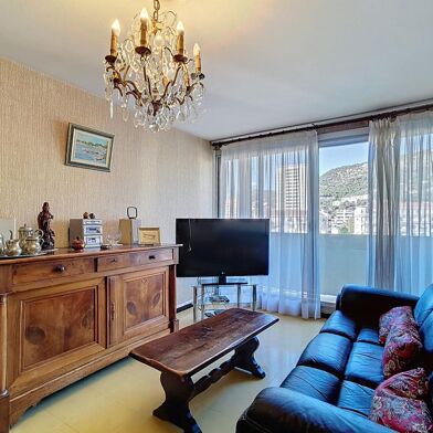 Appartement 4 pièces 145000 €