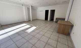 Commerce  58 m² à louer à La Seyne-sur-Mer (83500)