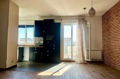 6 pièces 105 m2 Quartier Village Immeuble récent faibles charges — photo du bien