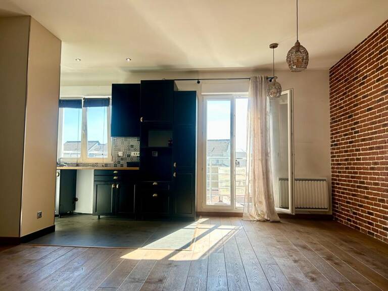 6 pièces 105 m2 Quartier Village Immeuble récent faibles charges — photo 1