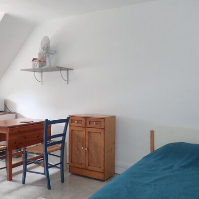 Appartement 1 pièces 400 €